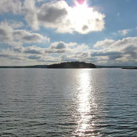 With Jacuzzi And Private Garden بيت للعطل Bogacko