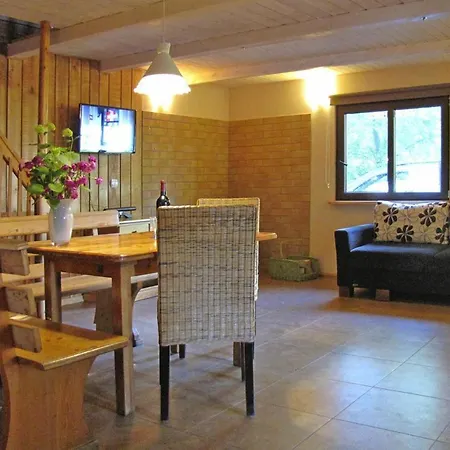 With Jacuzzi And Private Garden *